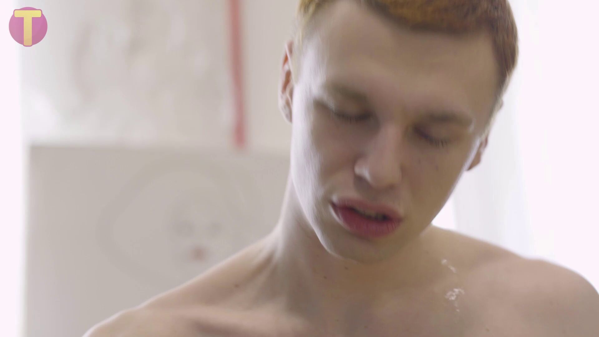 Twink Bareback Gangbang